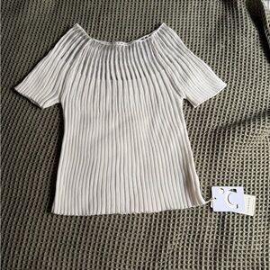 Commense Cream Ribbed Knit Top